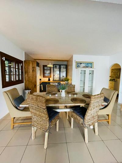 Hermosa casa al mar