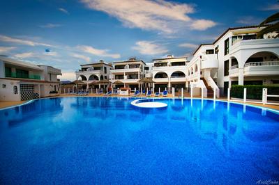 Waves of Tranquility Residence