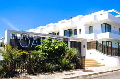 Pass the Keys Casa Ban, Spacious 3 Bedroom Townhouse