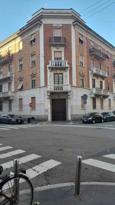 Apartment very close to the central area