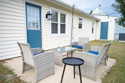 Near Historic Downtown Apex, Sleeps 8, King Bed