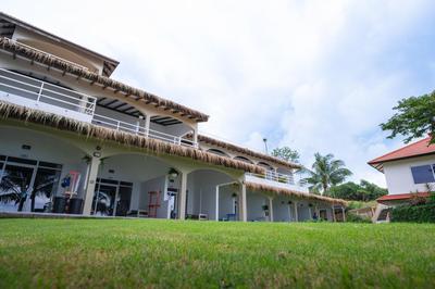 Baan Jai Dee Beach Front Hotel