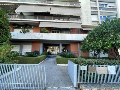 Cozy apartment ideally located city center and Megaron Moussikis metro station