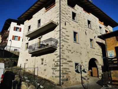 Casa "Tre Fontane" monti & laghi