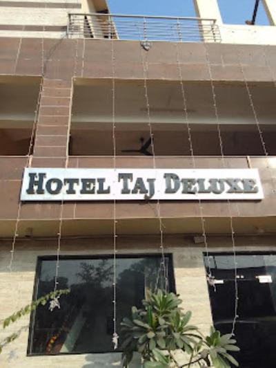 HOTEL TAJ DELUXE, Agra