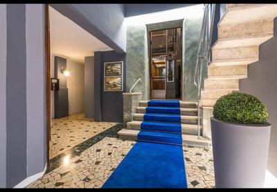 Gallery Loft 2 [Turin city center]
