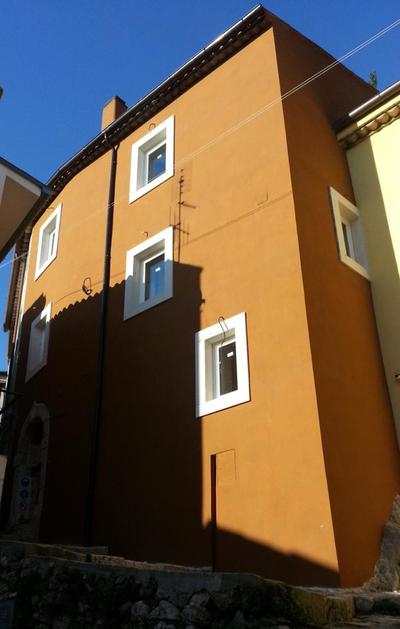 Morry's Lodge Guest House