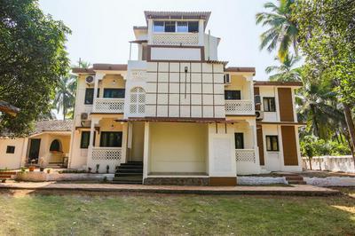 OYO La Petite Near Dabolim Airport