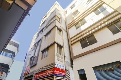 Hotel O Aroma Classic Near Nampally Railway station