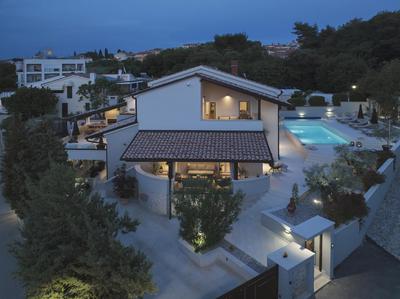 Villa Forest Bay near Pula for 8 people - only 300 meters from the beach