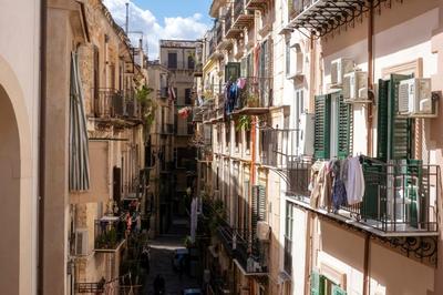 Boutique apartment in historic center Palermo