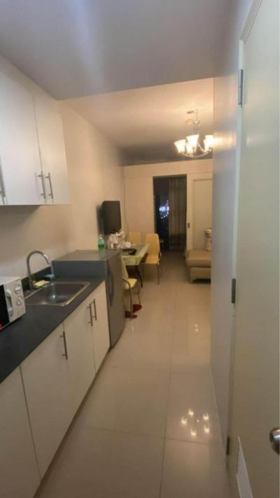 ndulge in opulence on a budget near MOA! Luxuriate in our Deluxe 1 Bedroom Units with stunning views. Enjoy free NETFLIX and an exceptional discount. Book 