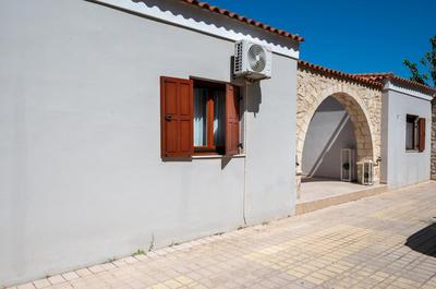 Canyon 1 Elegant villa with private pool