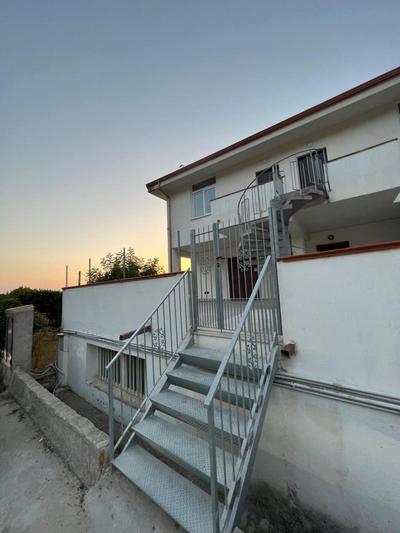 Barricello Apartments