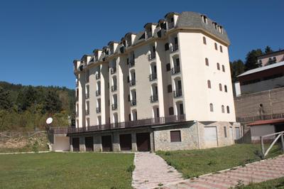 Lorica Apartment Residence LagoSila