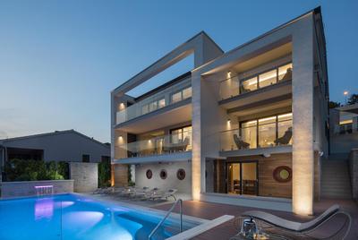 Villa Vlastelini II near Labin - Rabac with sea view, beachfront and wellness