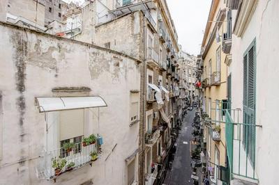 Arvi's Home - in the center of the city of Naples