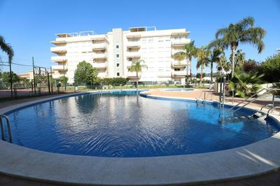 Ático con piscina en excelente urbanización by Hometels