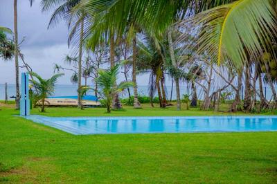 Zapo Villa Beach Resort