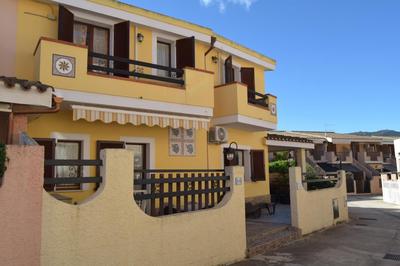 Casa Tina By La Via Del Mare Viaggi e Vacanze