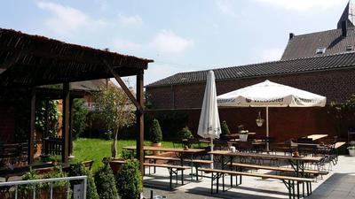 ZUR POST - HÜLCHRATH