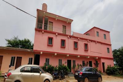 SPOT ON Senapati Inn Khandagiri