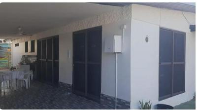 Entire 3 bedroom Fully Furnished House, 6 Guests - view 20