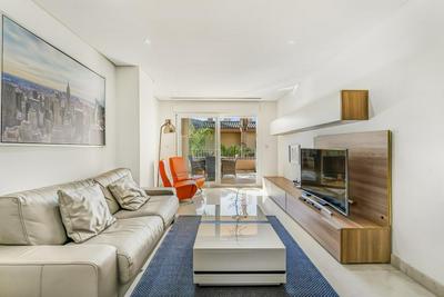 Vista Real - 1 Bedroom Apartment by Finest Rentals