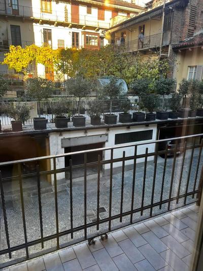 Baretti Home