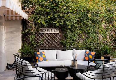Petit Soleil - Bed, Breakfast and Bar