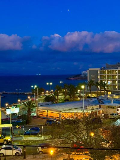 Blue Horizon Gem On The Port