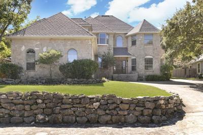 Spacious home 5min to Six Flags