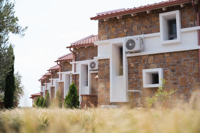 Akrolithos Luxury Suites & Spa