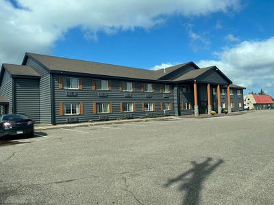 Crossroads Hotel