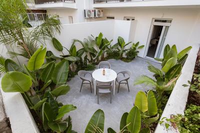 Luxury Apartments Of Colossus