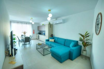 Spacious, bright & modern 3 bedrooms, balcony APIC1-1