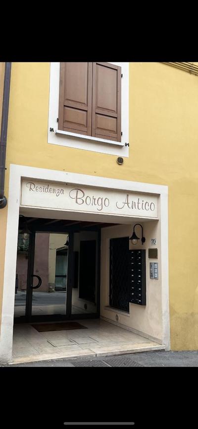 Romantic Central Apartment on Garda Lake Private Parking Terrace and AC