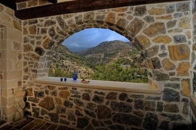 Stone house with sea view