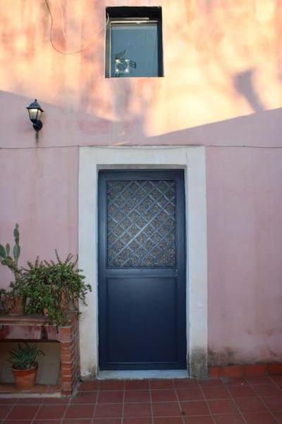 la terrazza nel cortile siciliano