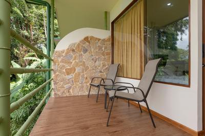 Issimo Suites (Adults Only)