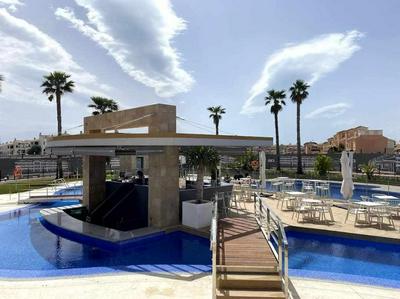 Magnifico penthouse en Flamenca Village!