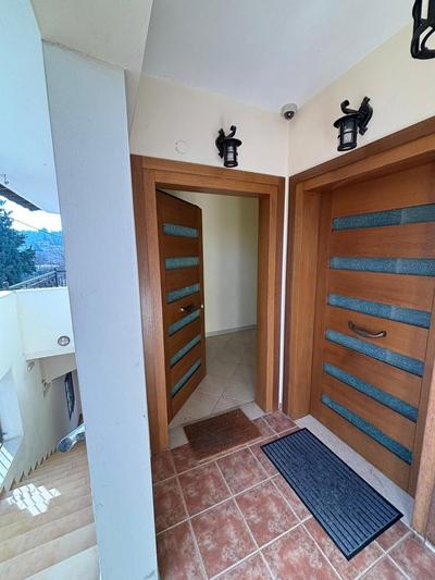 Lux apartment - one bedroom , living room , kitchen , bathroom - for 1 to 7 people, also for parties & gatherings up to 25 people, only 15 minutes from The