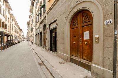 The Ancient Serragli Court