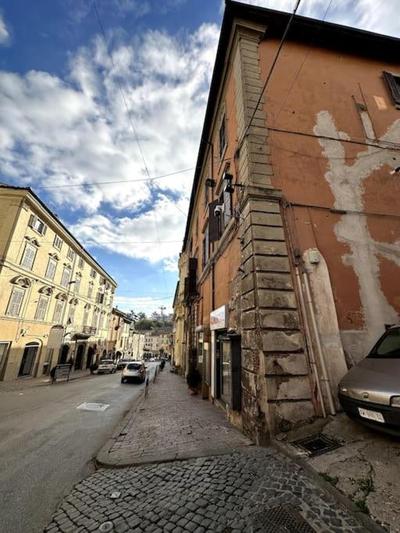 Nel cuore di Ronciglione, 36 Corso Umberto