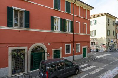 HOST4U - SAN FAUSTINO Apartment in Brescia City