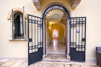 Beautiful Villa With Private Spa - Happy Rentals