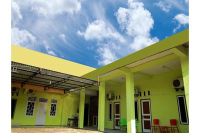 RedDoorz Syariah at Sherren Guest House Lubuk Linggau