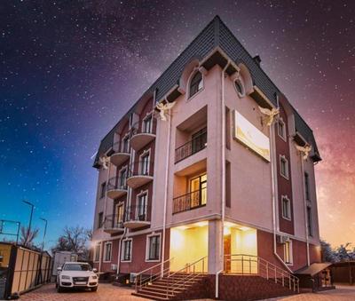 Готель Ангел на Великій Кільцевій