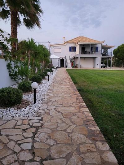 NAVARINO BATHS sea-front estate