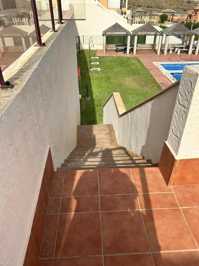 MH38 - Apartment with wonderful sea views